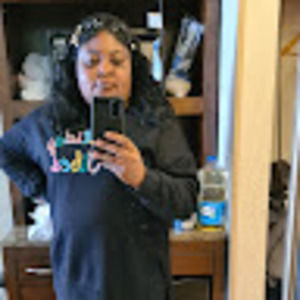 Meet your Posher, Camille